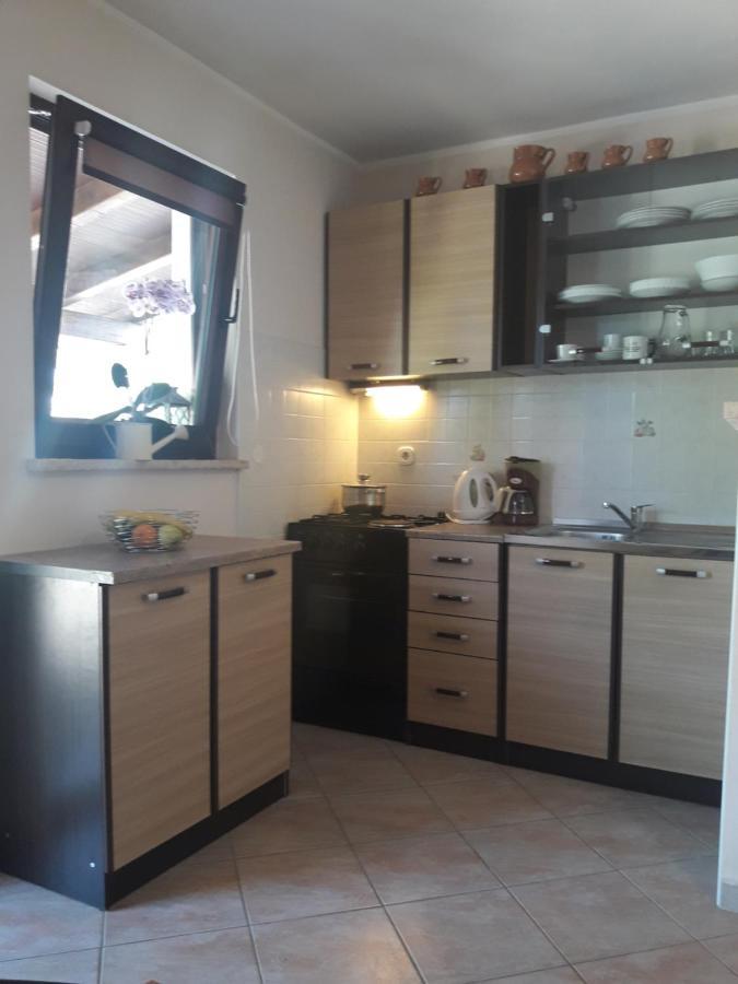 Angela Apartment Zbandaj